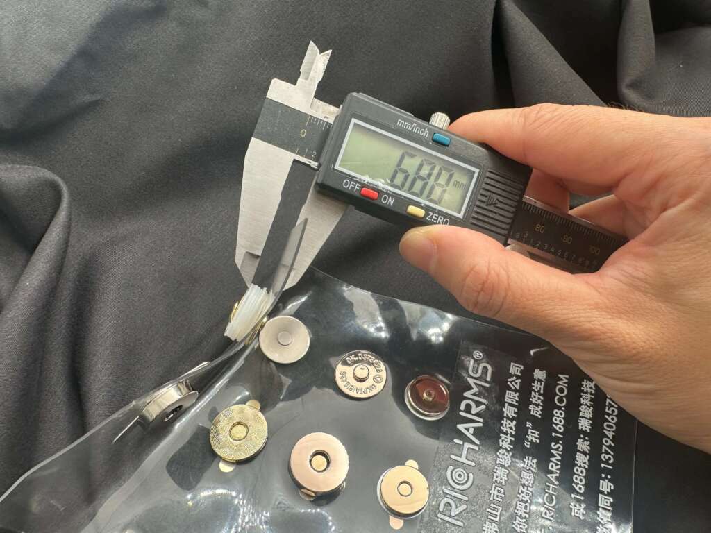 Long prong magnetic snap installed through 6.8mm thick layered material