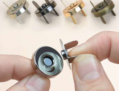 Magnetic vs Button Clasp: A Leather Bag Comparison